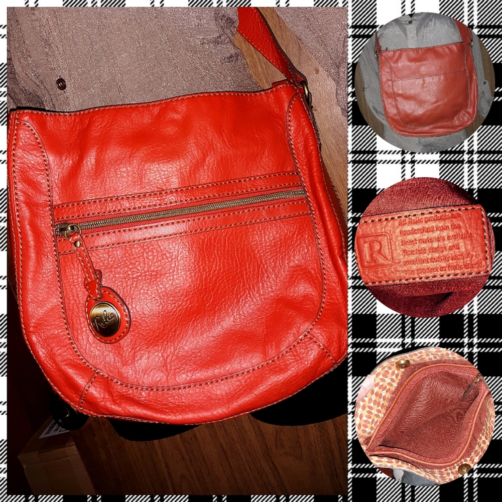 RELIC CROSSBODY PURSE